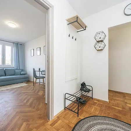 아파트 Glow Apartments, Kolobrzeska