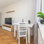 Apartmán Glow Apartments, Kolobrzeska Gdaňsk